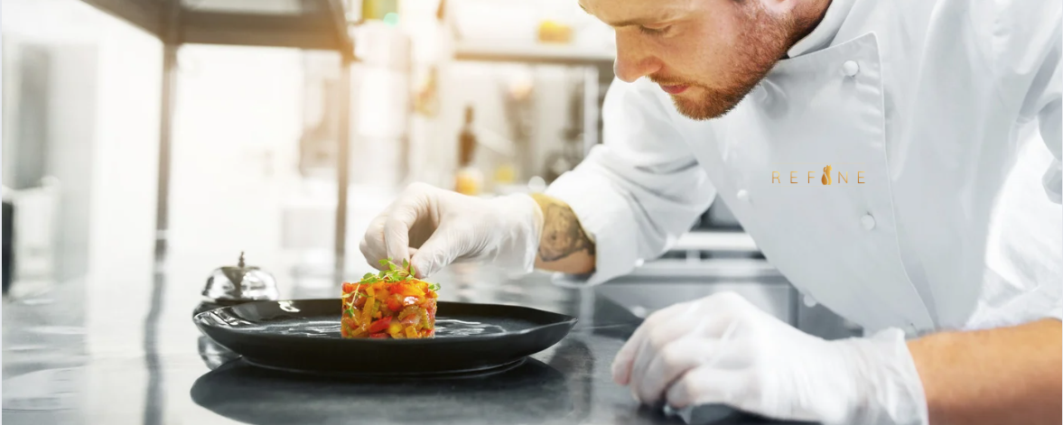 Refine cucina con amore e accuratezza
